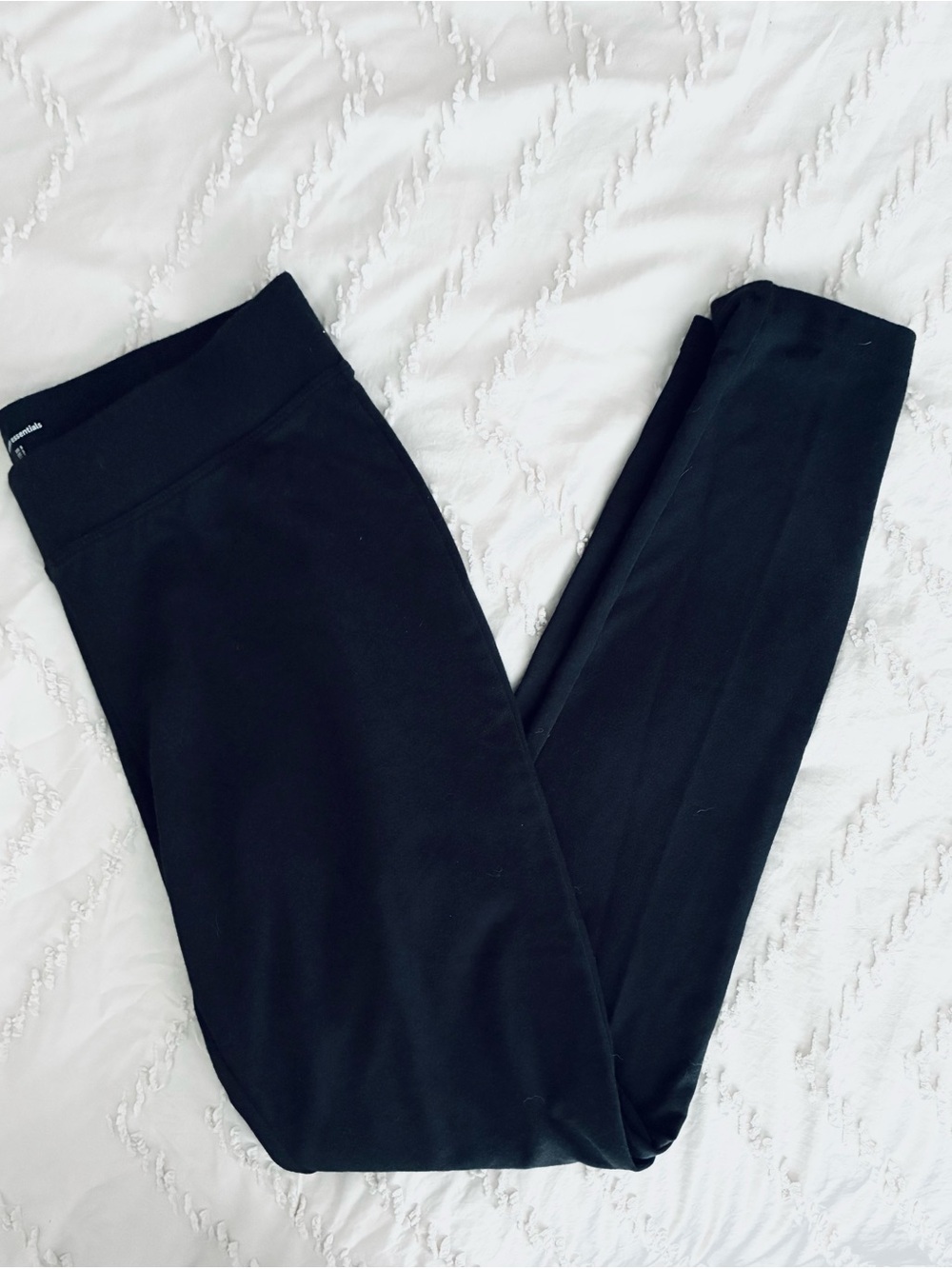 Amazon Essentials Black Leggings